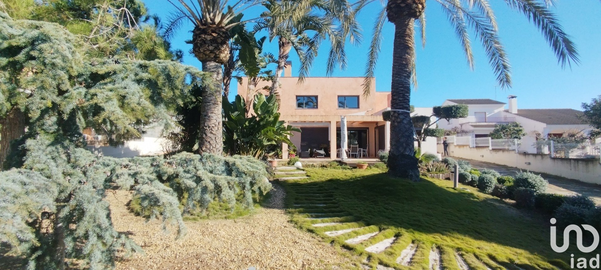 Hus i Altafulla, Tarragona, Spanien 4 sovrum, 306 kvm. Nr. 153766
