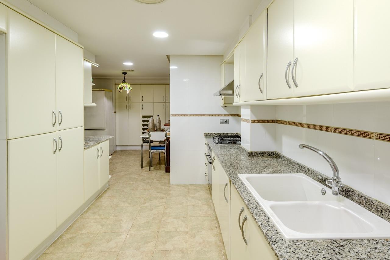 Dzīvoklis Valencia, Spānijā 4 istabas, 166 m2 Nr. 133328