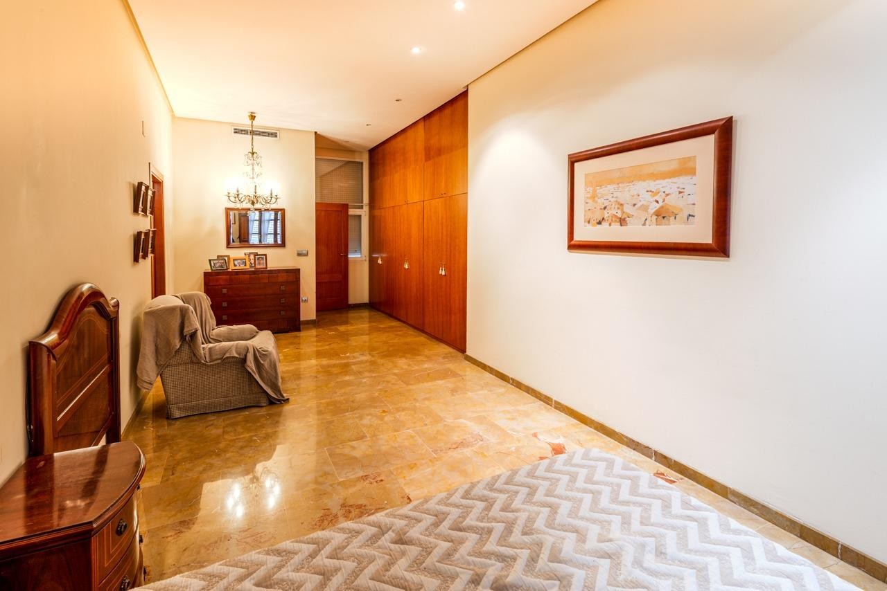 Dzīvoklis Valencia, Spānijā 4 istabas, 166 m2 Nr. 133328