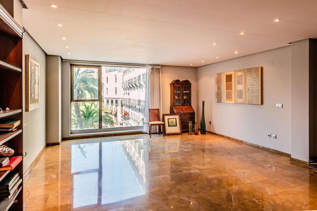 Dzīvoklis Valencia, Spānijā 4 istabas, 166 m2 Nr. 133328
