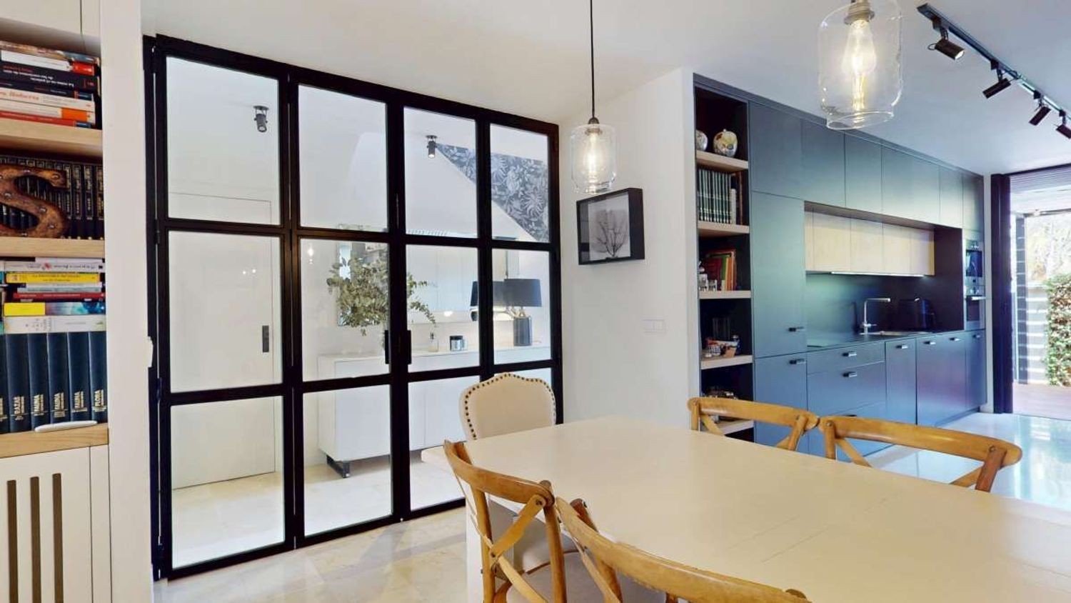 Villa a Alicante, Spagna 4 camere da letto, 275 mq. N° 133332