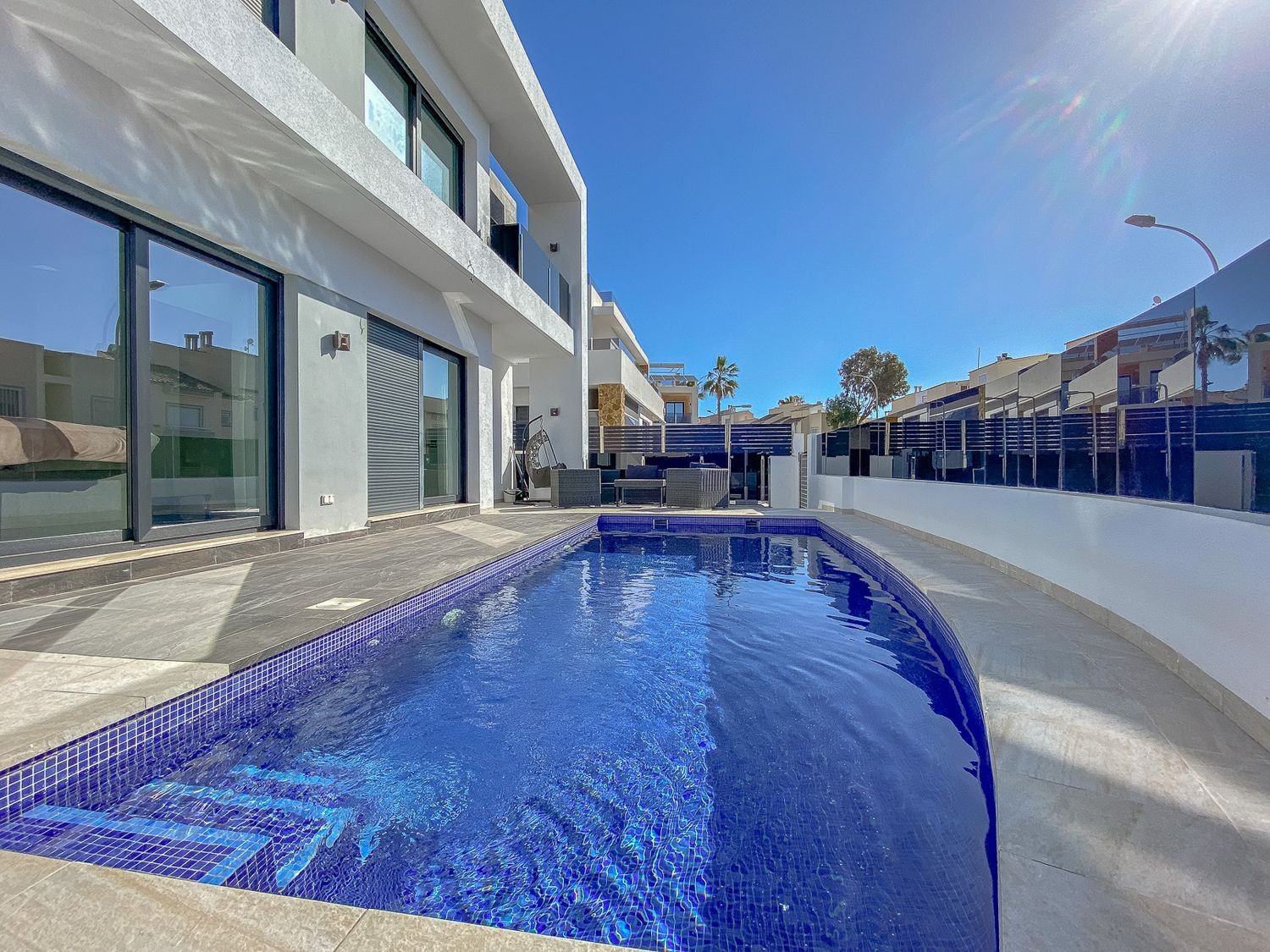 Villa i Torrevieja, Alicante, Spanien 4 sovrum, 219 kvm. Nr. 133333