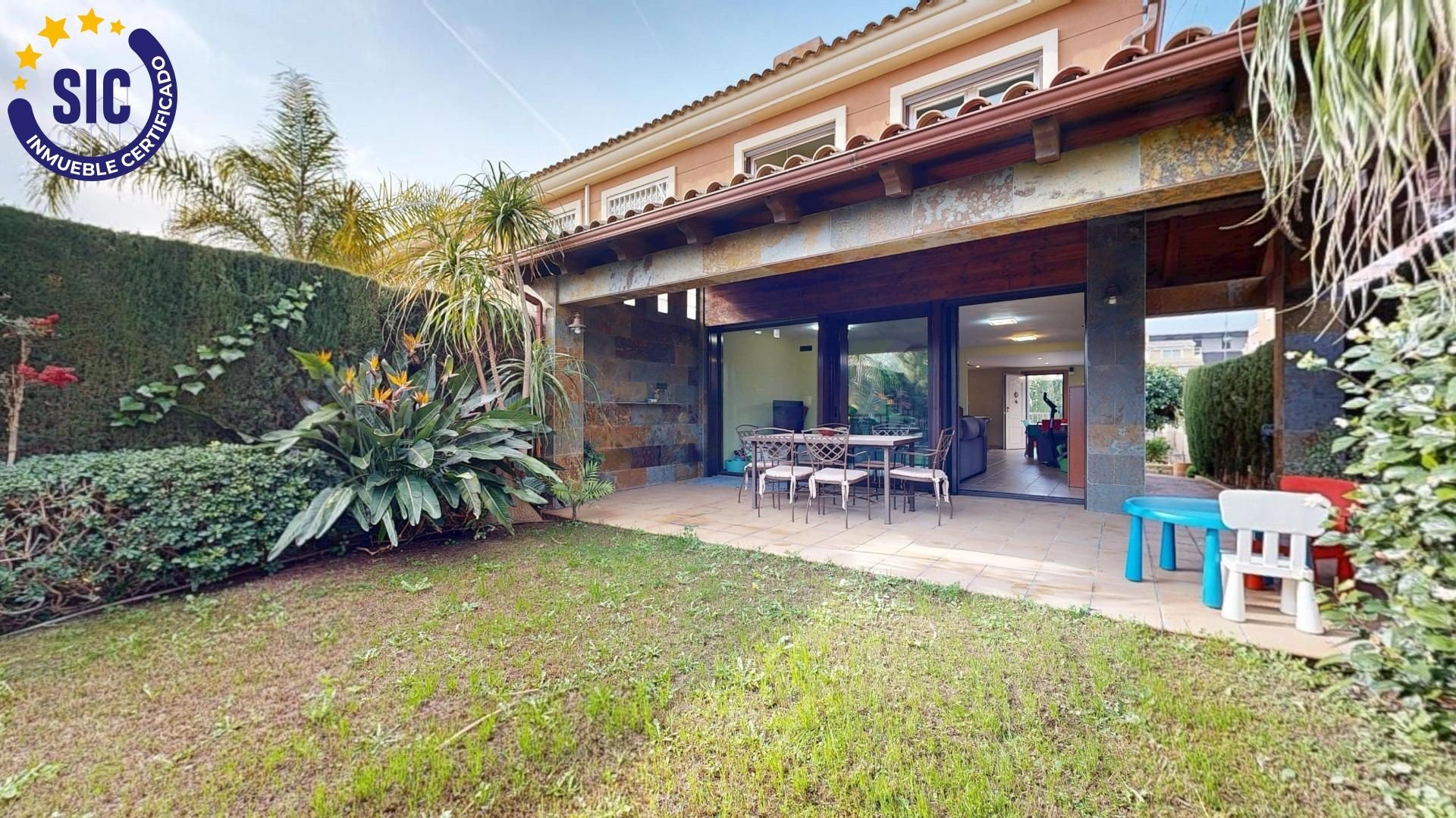 Bliźniak w Valencia, Hiszpania 174 mkw. nr 133329
