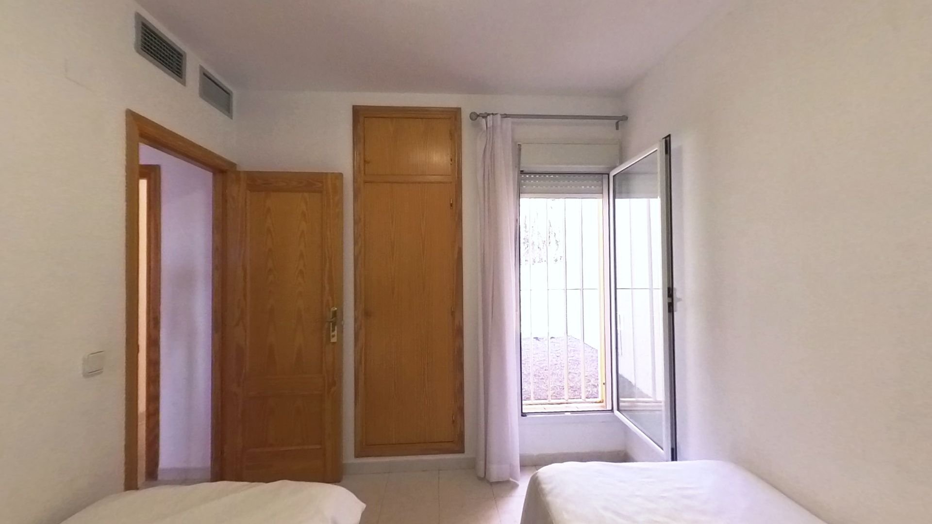 Bungalow en Calpe, Alicante, España 2 dormitorios, 66 m2 No. 112060
