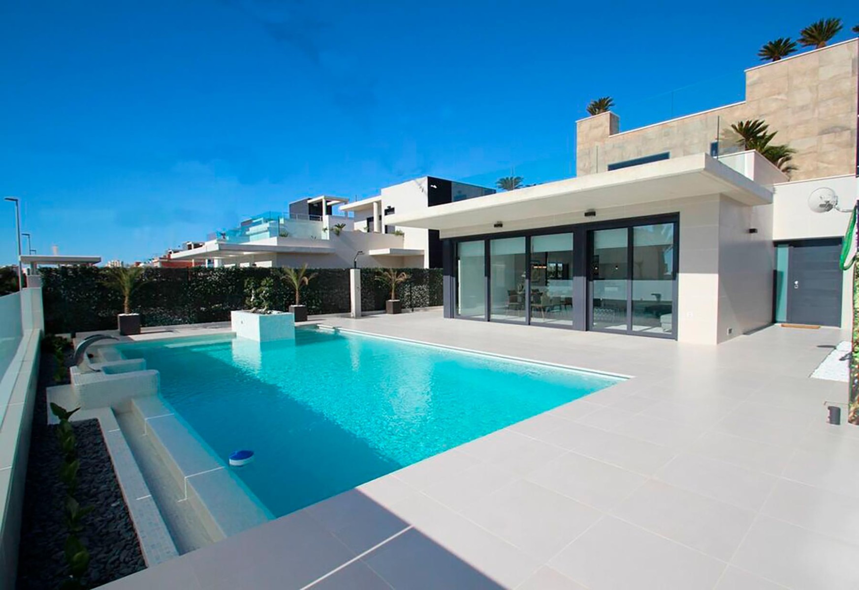 Villa in Orihuela, Alicante, Spain 4 bedrooms, 197 sq.m. No. 112064