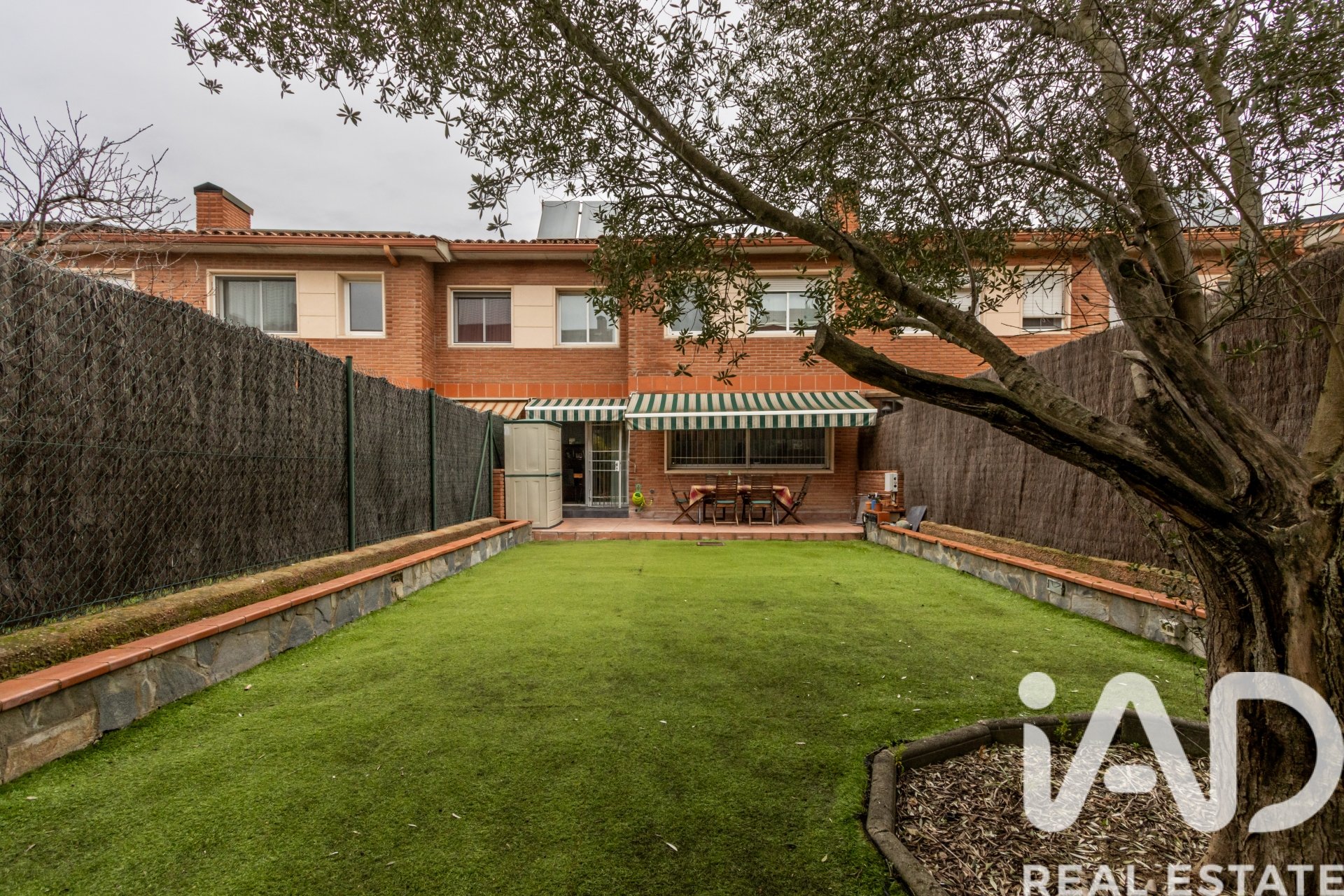 Townhouse à La Roca Del Valles, Barcelona, Espagne 4 chambres, 220 m2 No. 152320