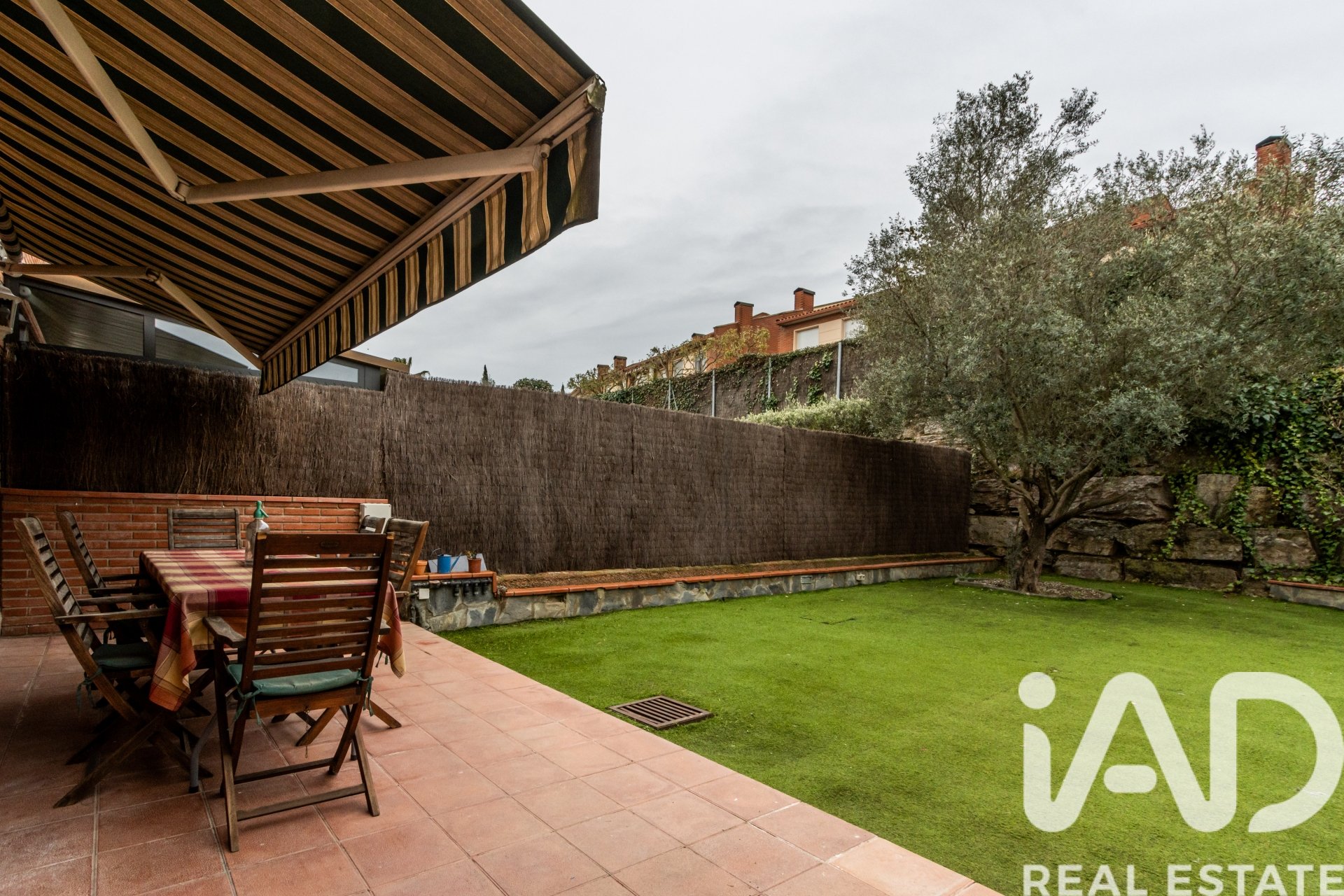 Townhouse à La Roca Del Valles, Barcelona, Espagne 4 chambres, 220 m2 No. 152320