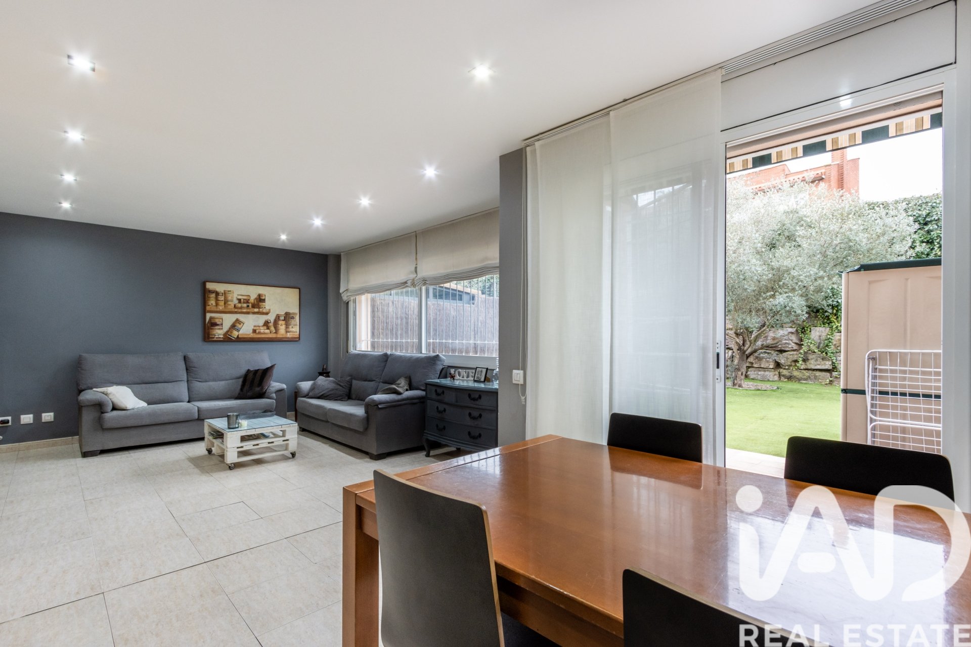 Townhouse à La Roca Del Valles, Barcelona, Espagne 4 chambres, 220 m2 No. 152320