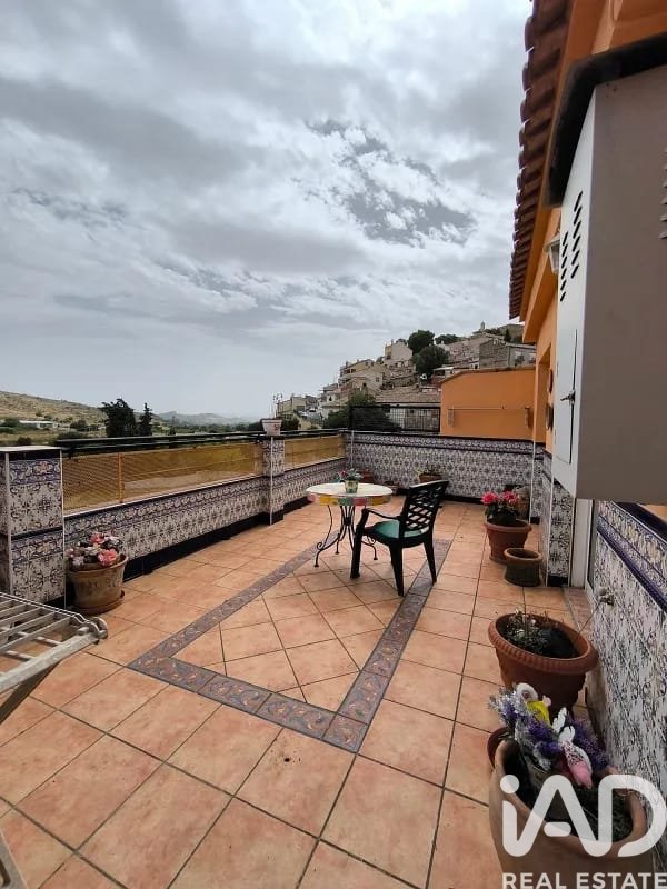 Takvåning i Caravaca de la Cruz, Murcia, Spanien 3 sovrum, 180 kvm. Nr. 152314
