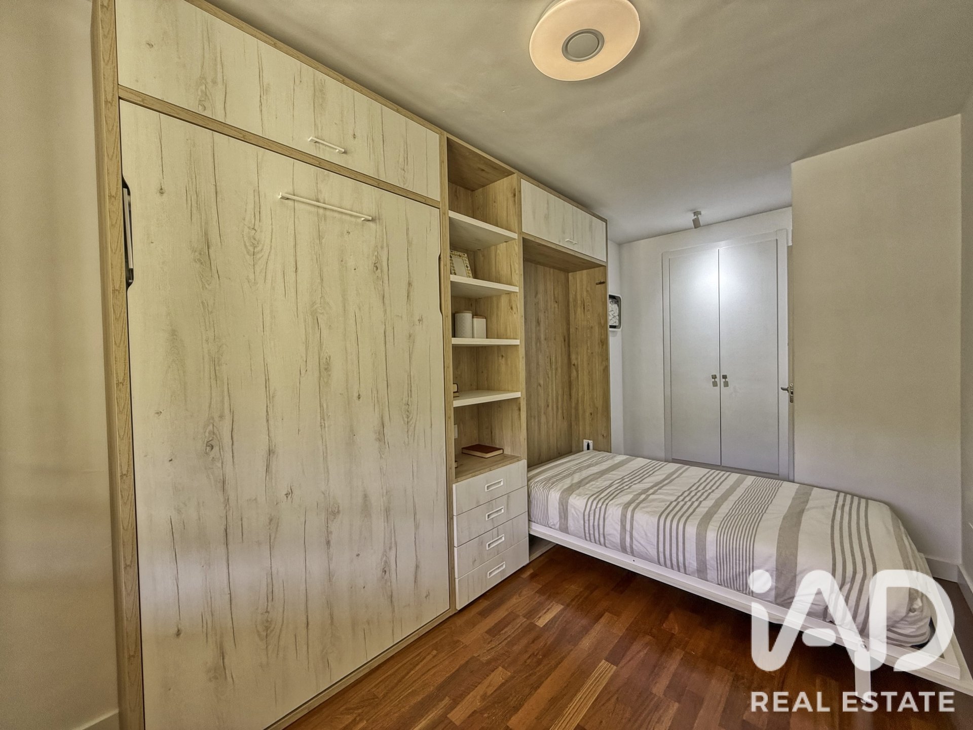 Duplex à Teruel, Espagne 3 chambres, 104 m2 No. 195088