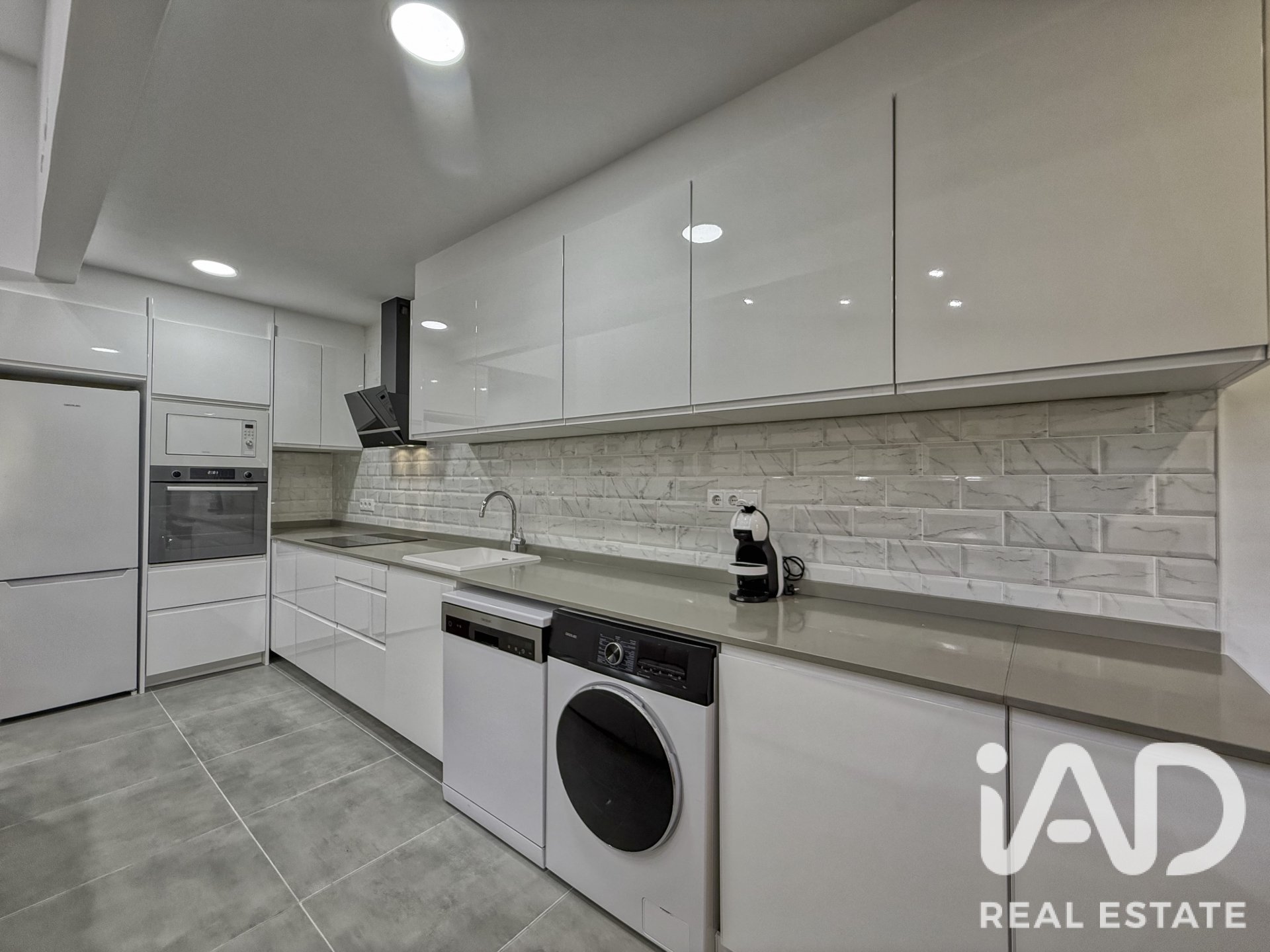 Duplex à Teruel, Espagne 3 chambres, 104 m2 No. 195088
