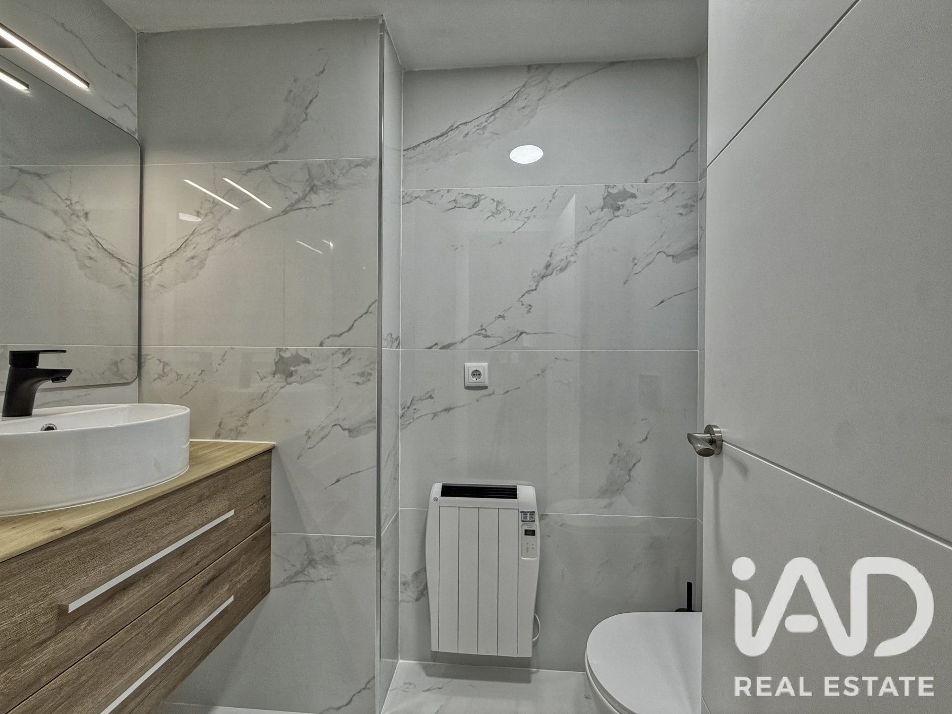 Duplex à Teruel, Espagne 3 chambres, 104 m2 No. 195088