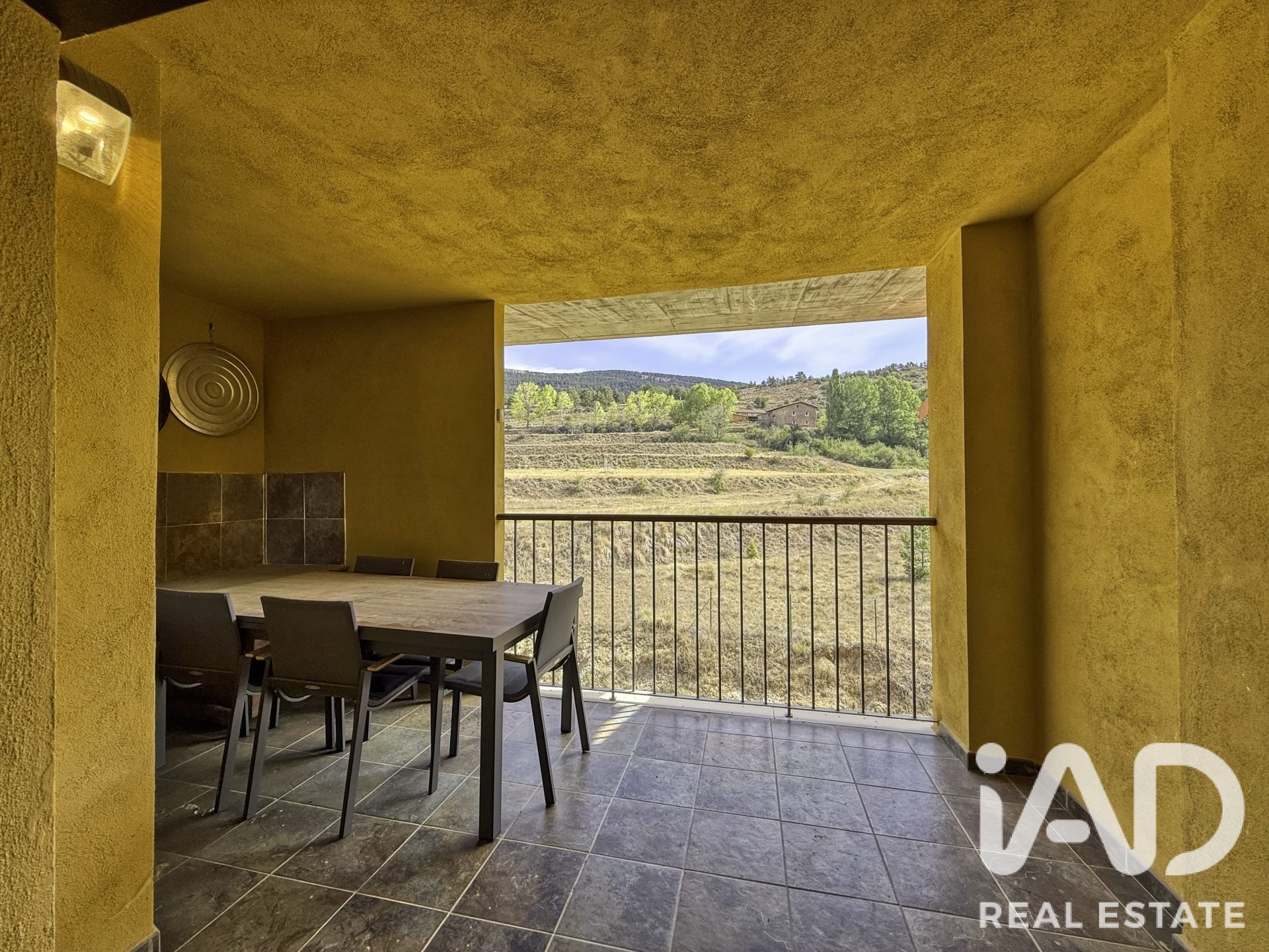 Duplex à Teruel, Espagne 3 chambres, 104 m2 No. 195088
