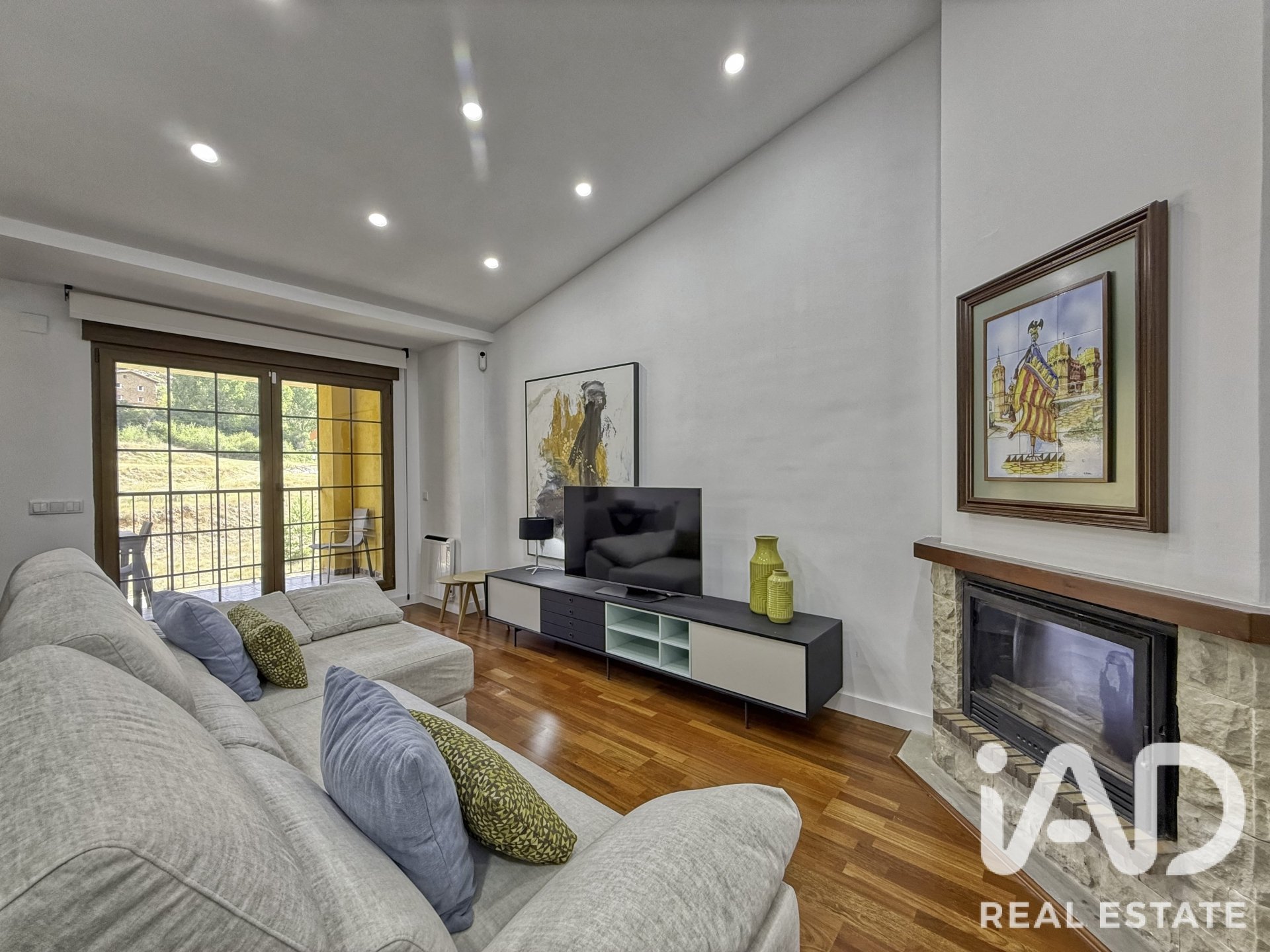 Duplex à Teruel, Espagne 3 chambres, 104 m2 No. 195088