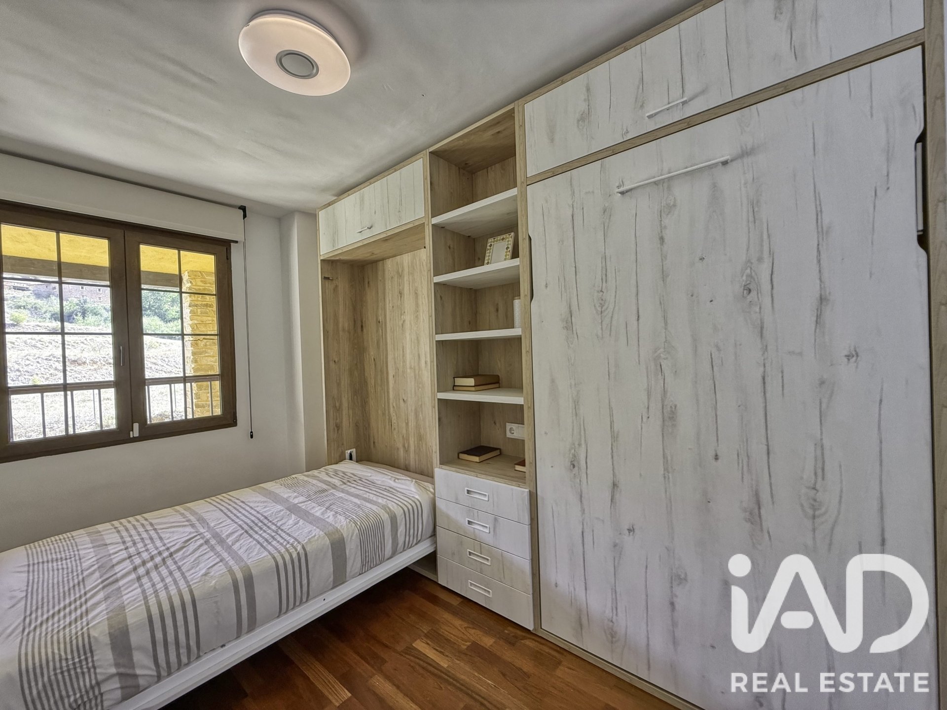 Duplex à Teruel, Espagne 3 chambres, 104 m2 No. 195088