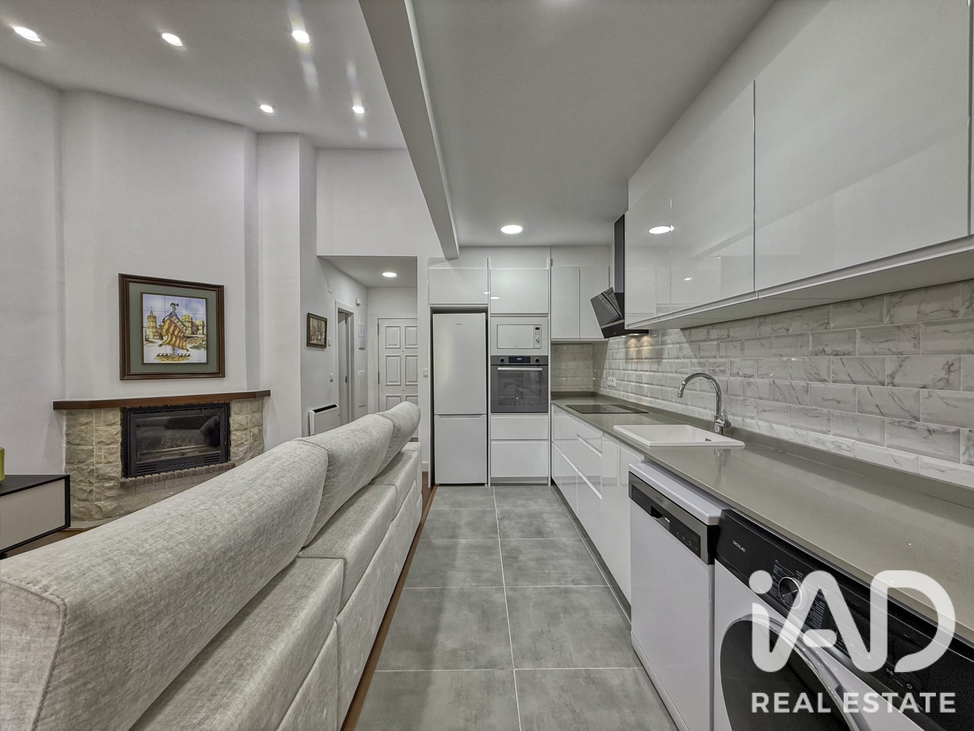 Duplex à Teruel, Espagne 3 chambres, 104 m2 No. 195088