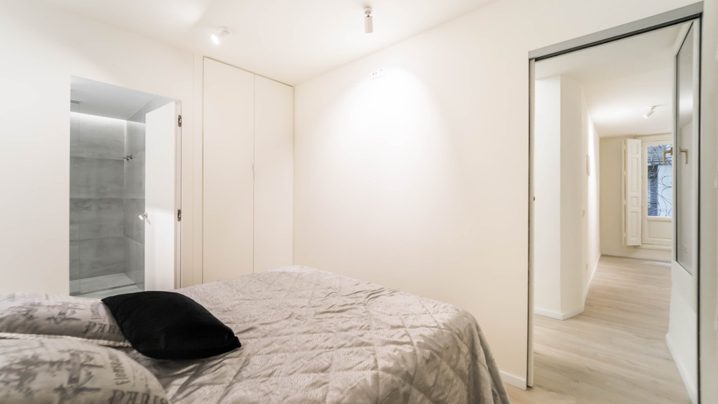 Apartment in Madrid, Spain 2 bedrooms, 130 sq.m. No. 196682