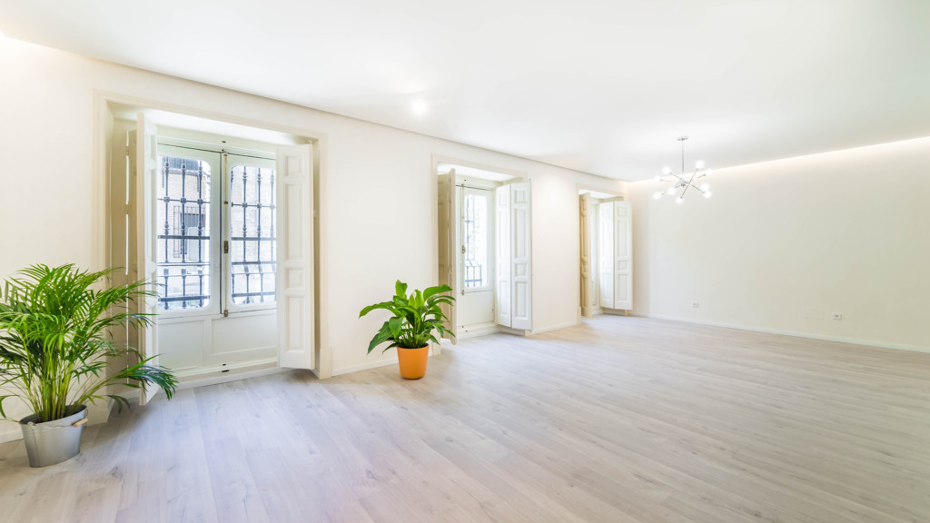 Apartment in Madrid, Spain 2 bedrooms, 130 sq.m. No. 196682
