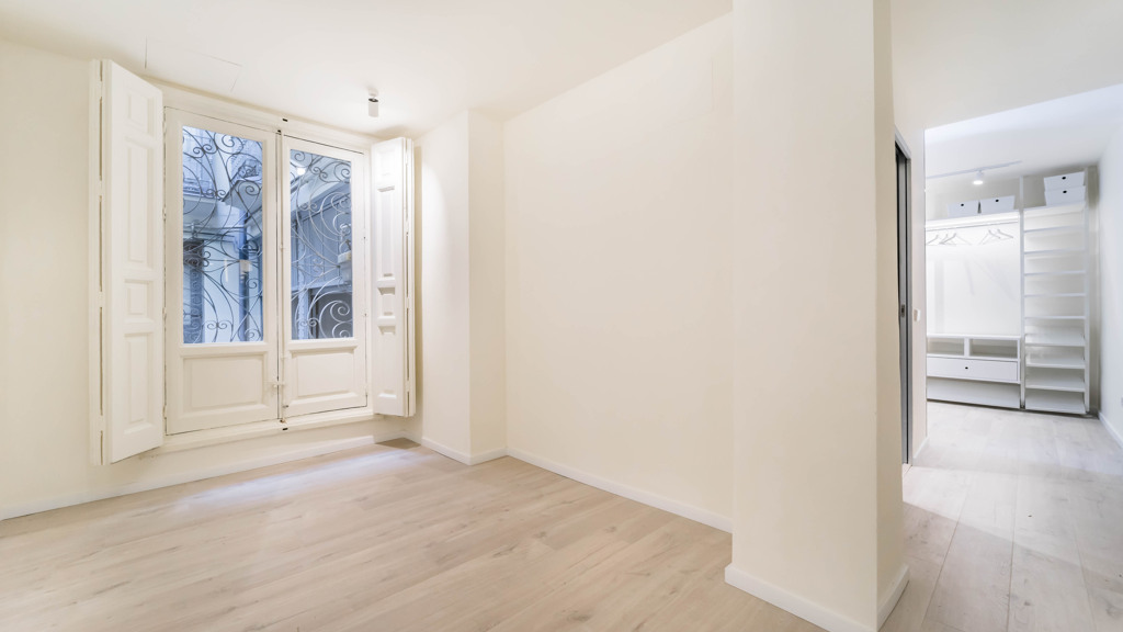 Apartment in Madrid, Spain 2 bedrooms, 130 sq.m. No. 196682