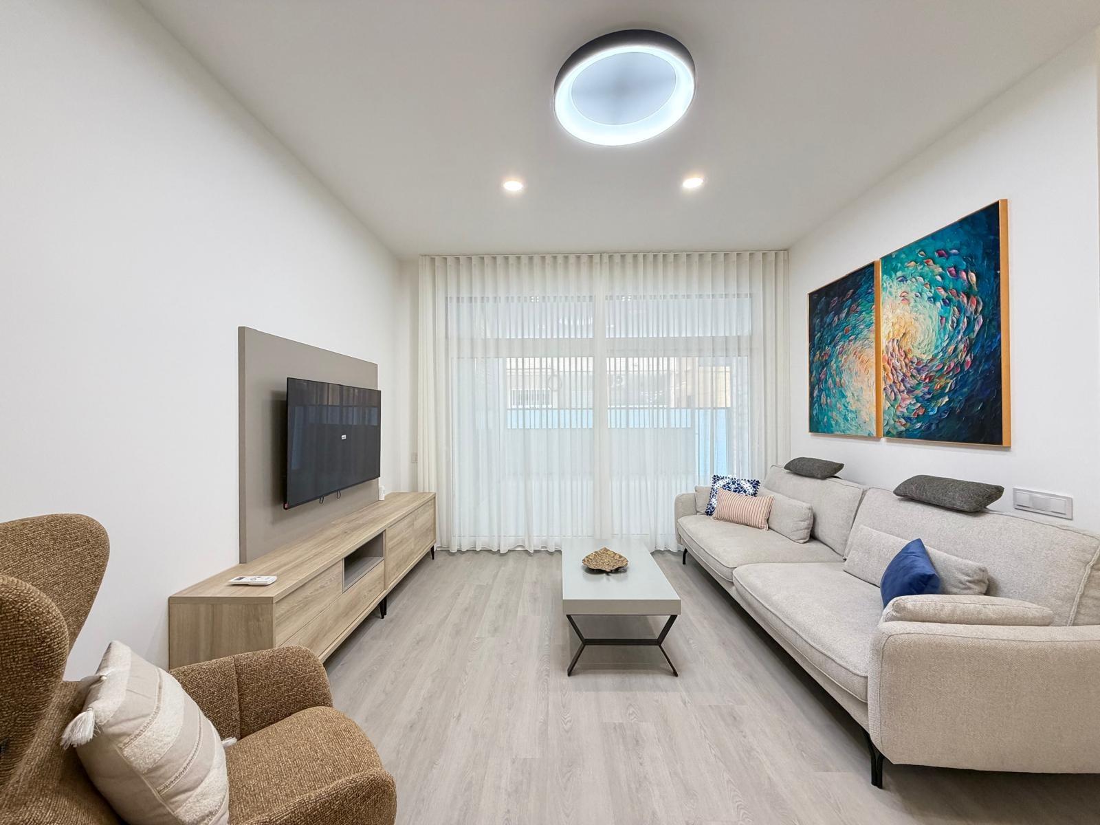 Apartamento en Torrevieja, Alicante, España 2 dormitorios, 123 m2 No. 196680
