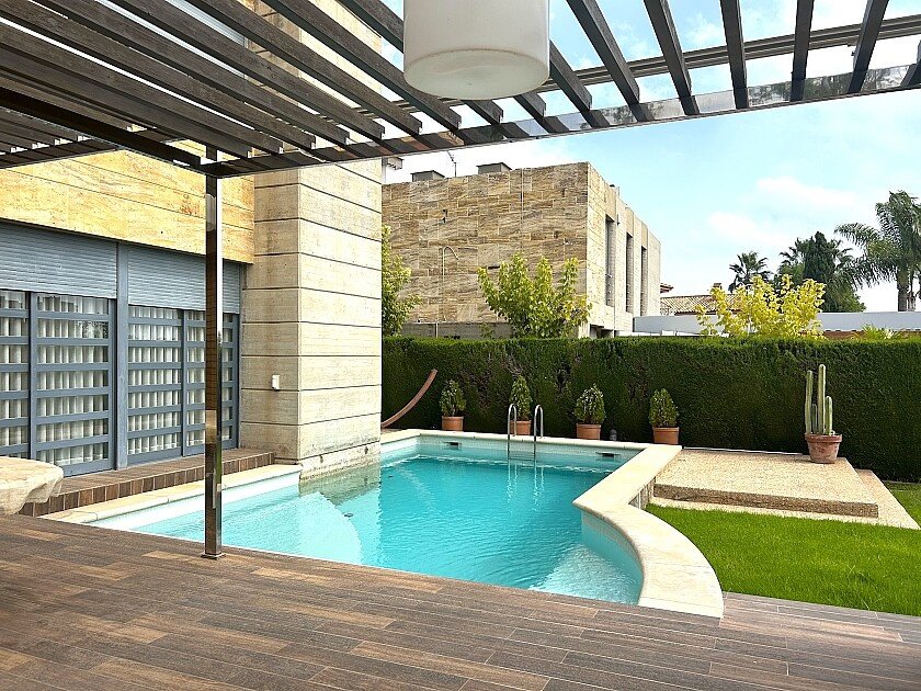 Villa in Dehesa De Campoamor, Alicante, Spanien 4 Schlafzimmer, 413 m2 Nr. 103470