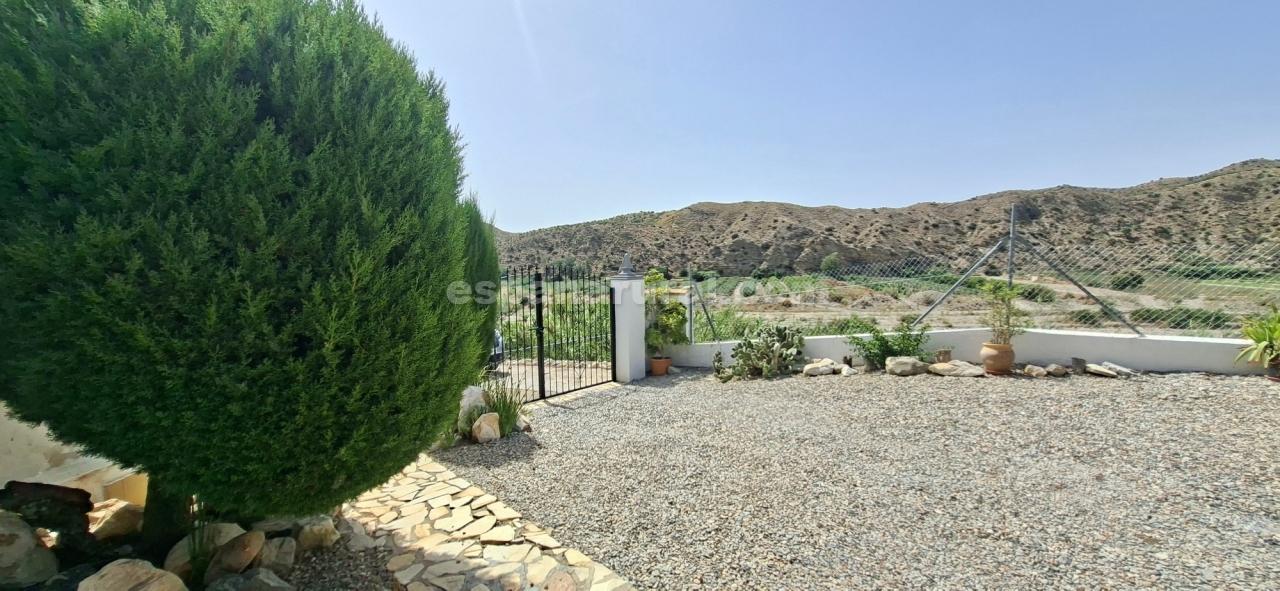 Villa i Arboleas, Almeria, Spanien 3 sovrum, 130 kvm. Nr. 181801