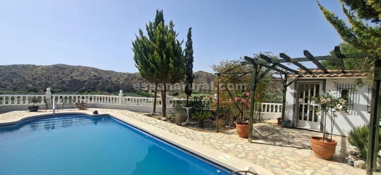 Villa i Arboleas, Almeria, Spanien 3 sovrum, 130 kvm. Nr. 181801