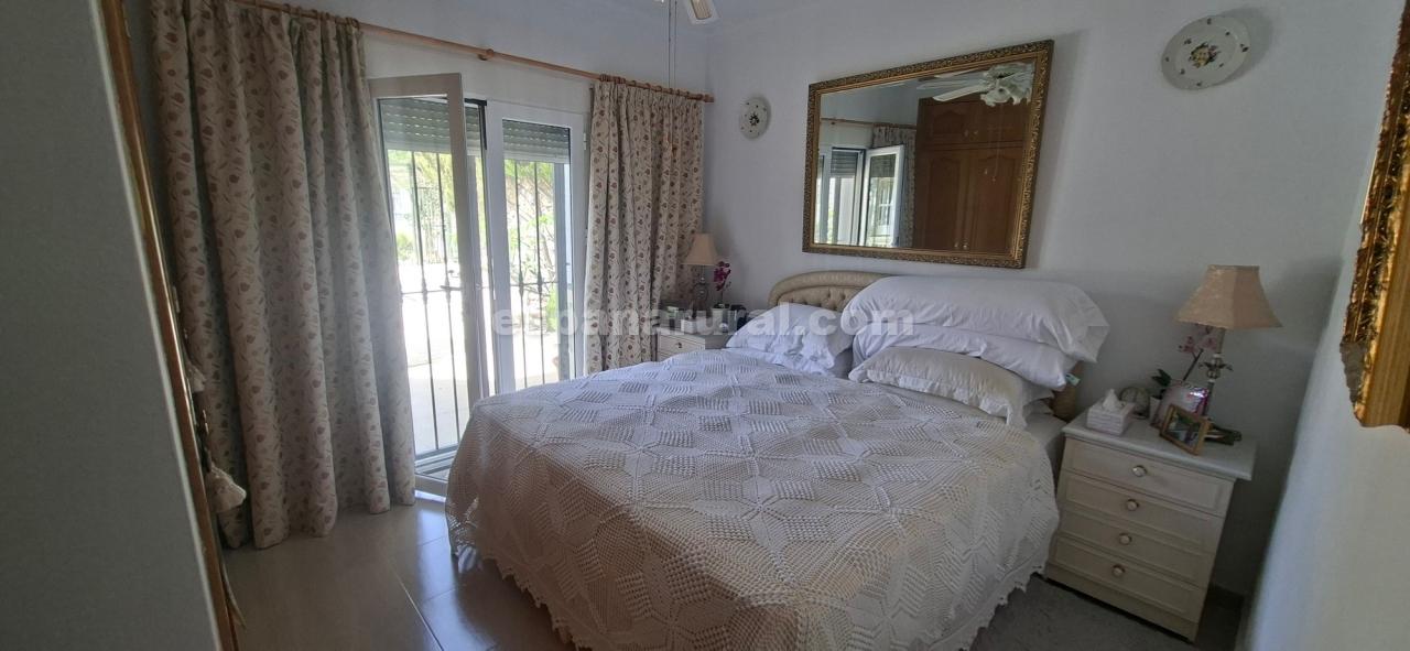 Villa i Arboleas, Almeria, Spanien 3 sovrum, 130 kvm. Nr. 181801