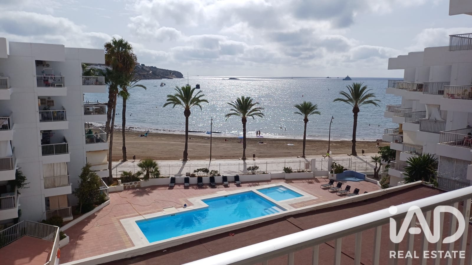 Apartment in Ibiza town, Ibiza, Spain 1 bedroom, 61 sq.m. No. 196491