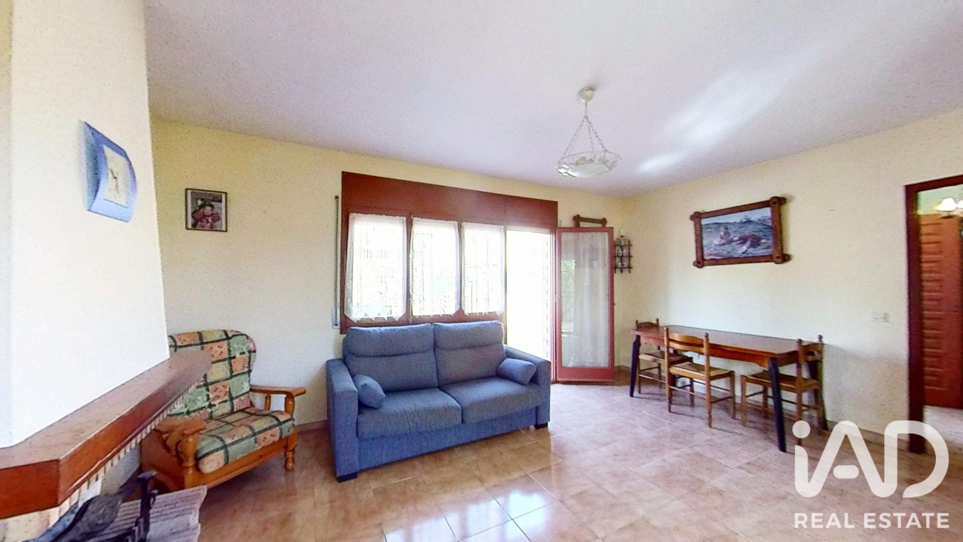 House à Albinyana, Tarragona, Espagne 3 chambres, 74 m2 No. 196497