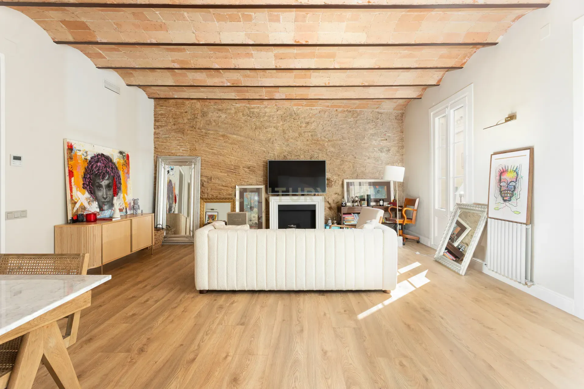 Wohnung in Barcelona, Spanien 1 Schlafzimmer, 99 m2 Nr. 166878