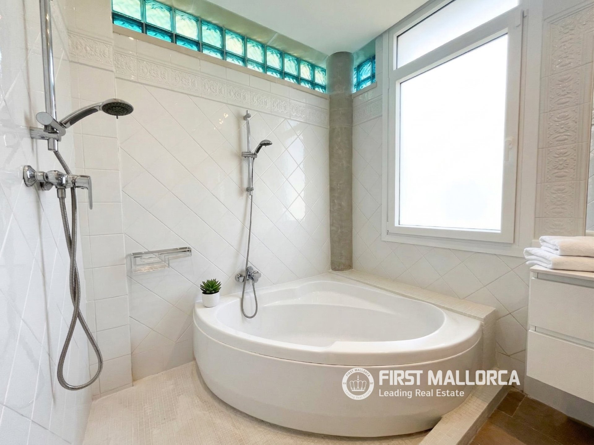 Penthauss Cala Vinyes, Mallorca, Spānijā 3 istabas, 200 m2 Nr. 164309