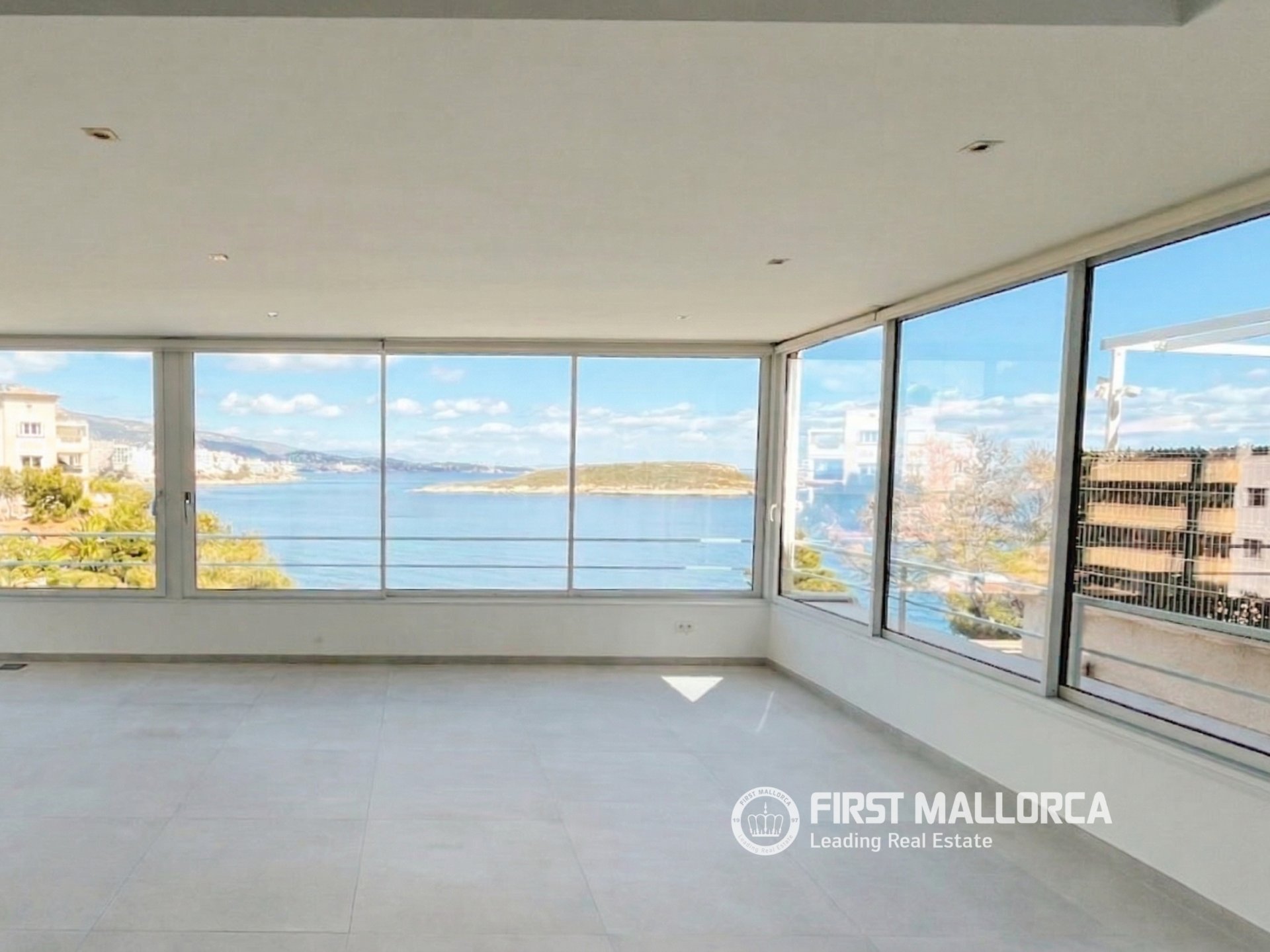 Penthauss Cala Vinyes, Mallorca, Spānijā 3 istabas, 200 m2 Nr. 164309