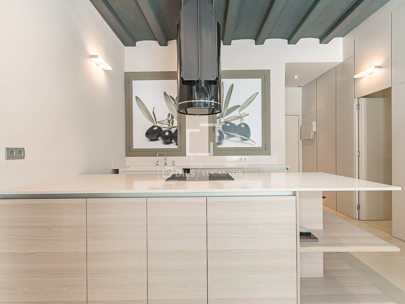 Apartment à Barcelona, Espagne 2 chambres, 87 m2 No. 164315