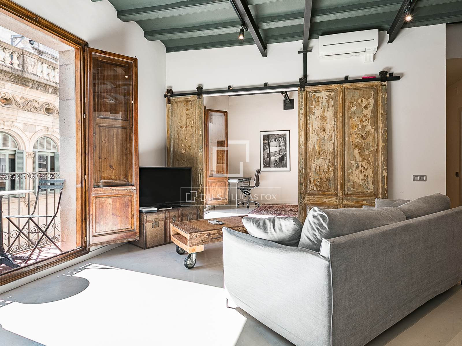 Apartment à Barcelona, Espagne 2 chambres, 87 m2 No. 164315