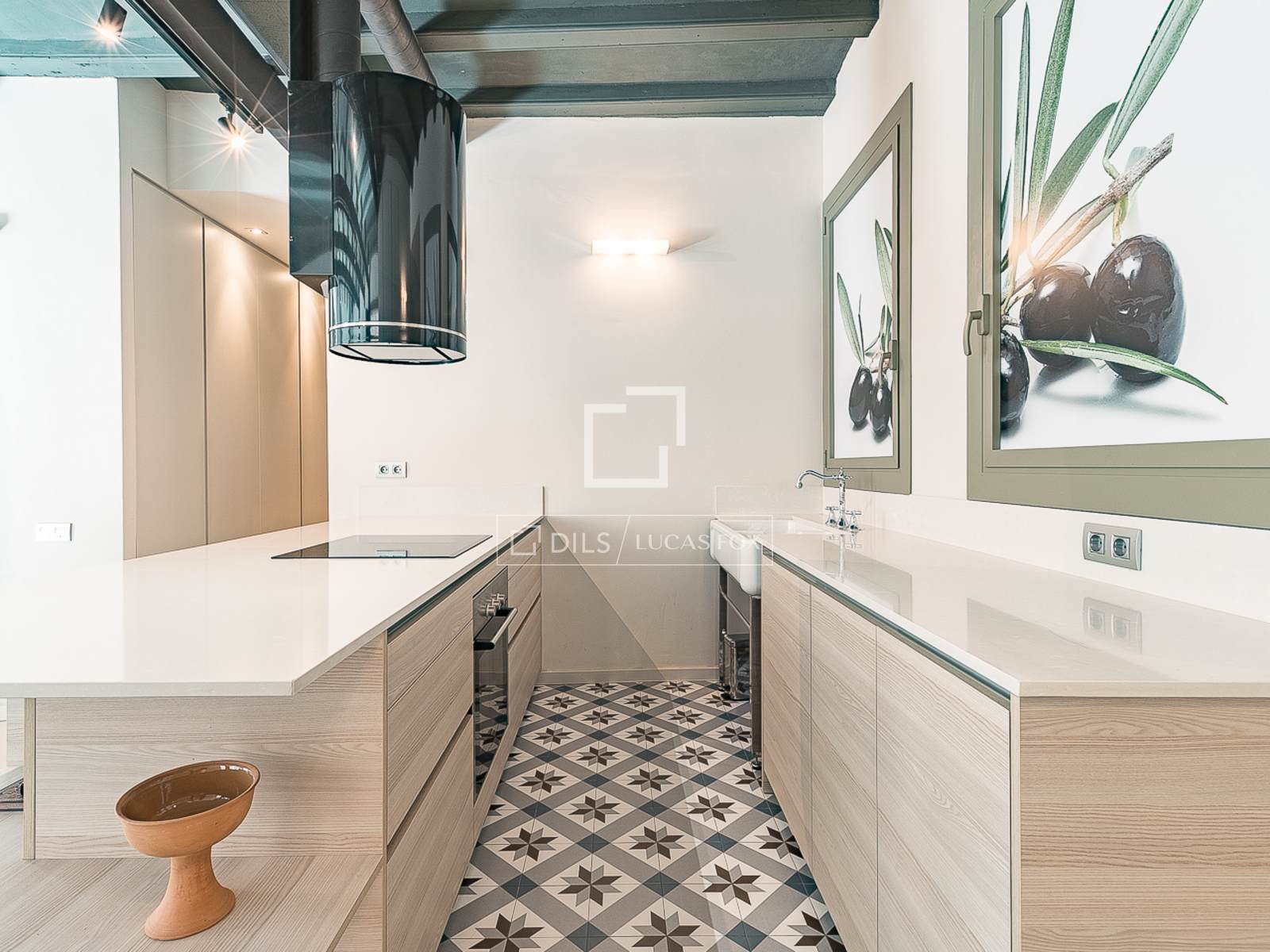 Apartment à Barcelona, Espagne 2 chambres, 87 m2 No. 164315