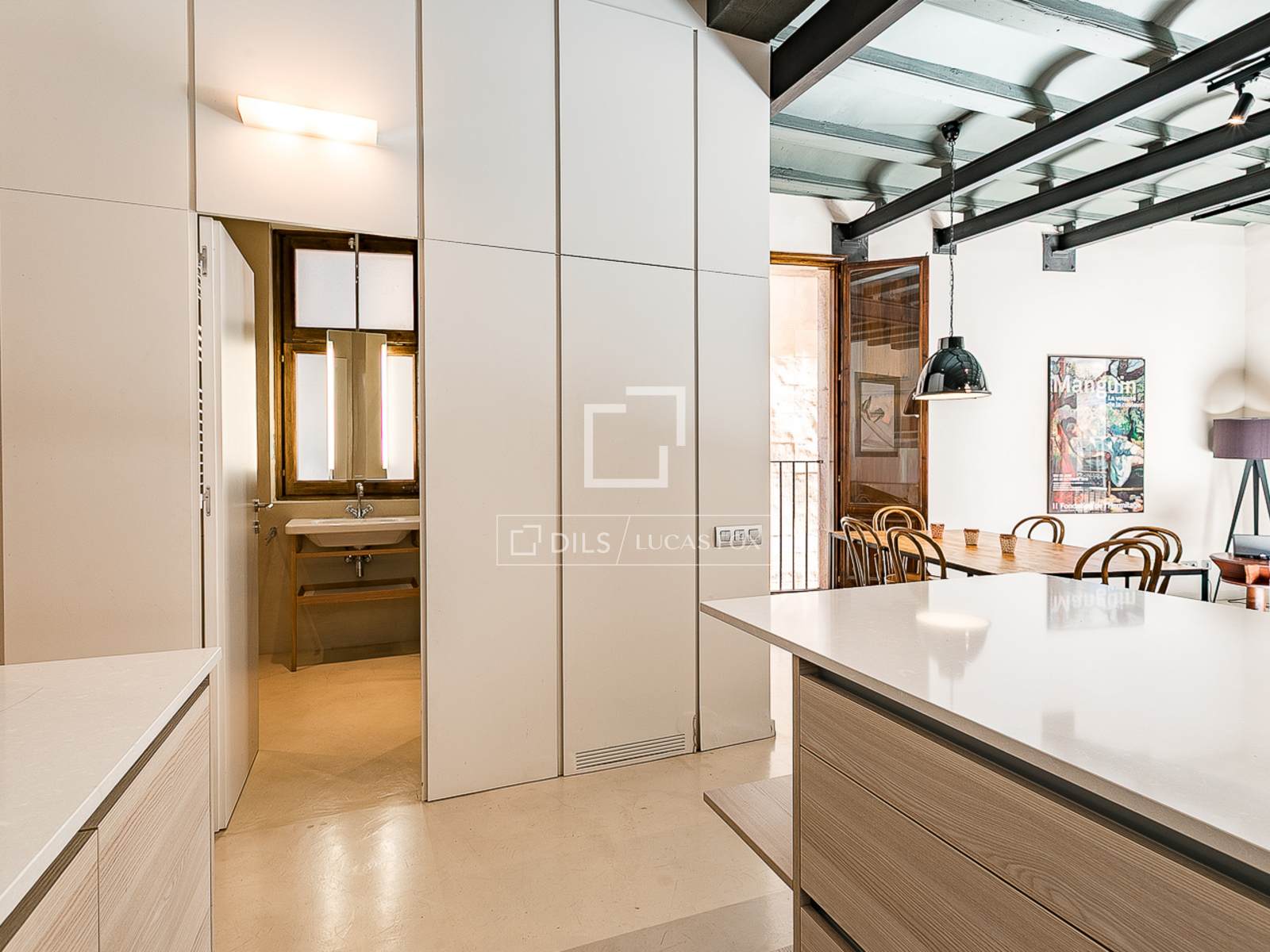 Apartment à Barcelona, Espagne 2 chambres, 87 m2 No. 164315
