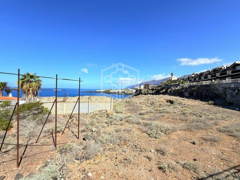 Land plot in Santiago del Teide, Tenerife, Spain No. 133238