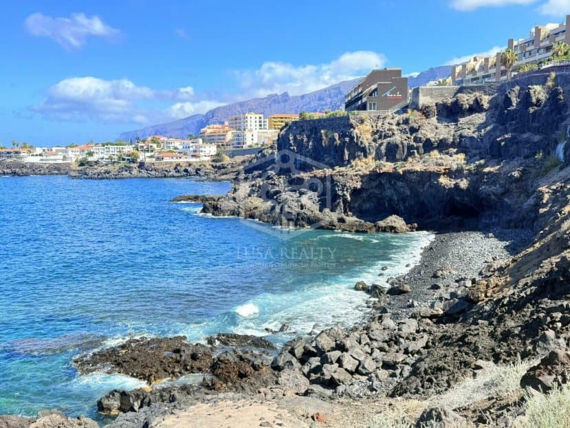 Land plot in Santiago del Teide, Tenerife, Spain No. 133238