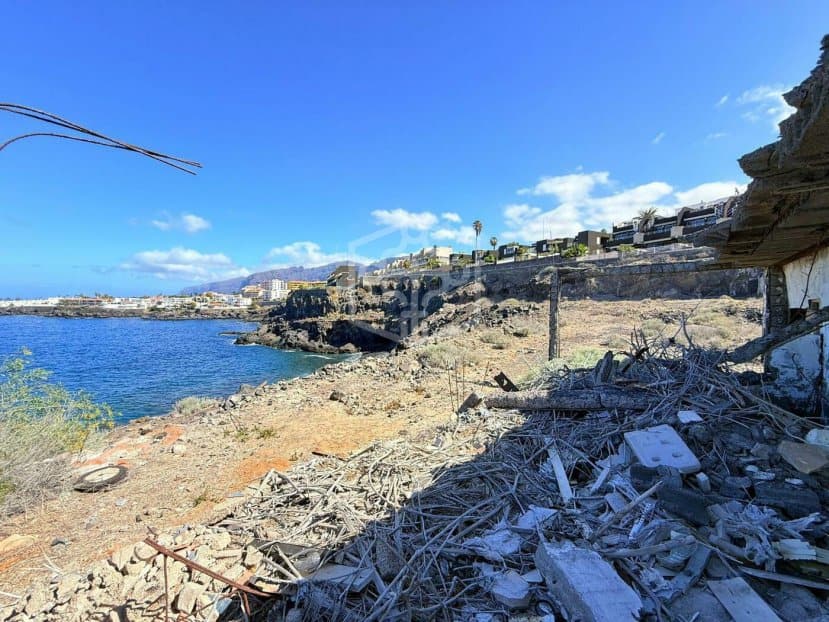 Land plot in Santiago del Teide, Tenerife, Spain No. 133238