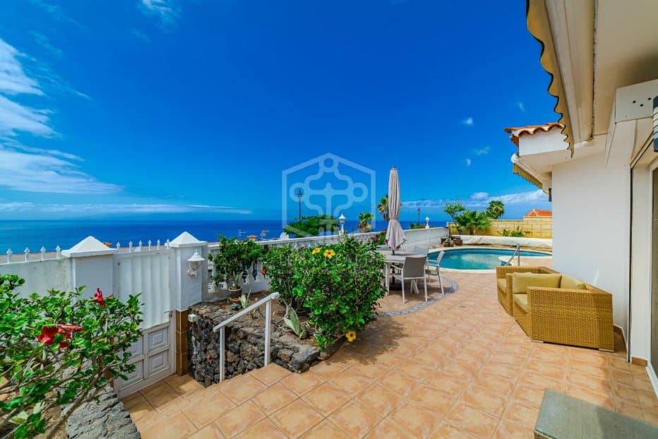 Villa a Santiago del Teide, Tenerife, Spagna 3 camere da letto, 117 mq. N° 133241