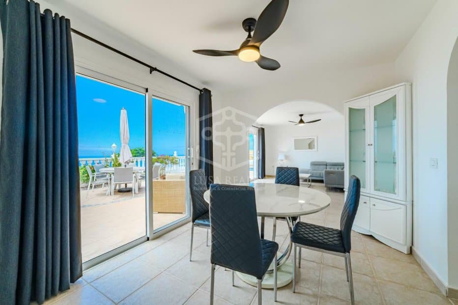 Villa a Santiago del Teide, Tenerife, Spagna 3 camere da letto, 117 mq. N° 133241