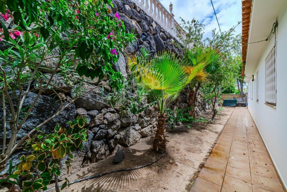 Villa a Santiago del Teide, Tenerife, Spagna 3 camere da letto, 117 mq. N° 133241