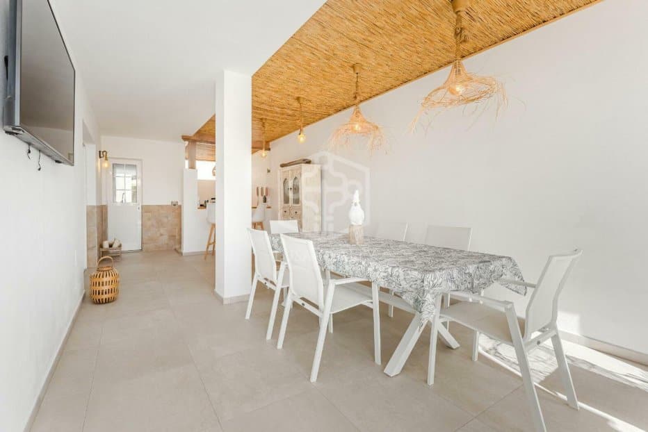 Villa in Adeje, Tenerife, Spain 3 bedrooms, 294 sq.m. No. 133240