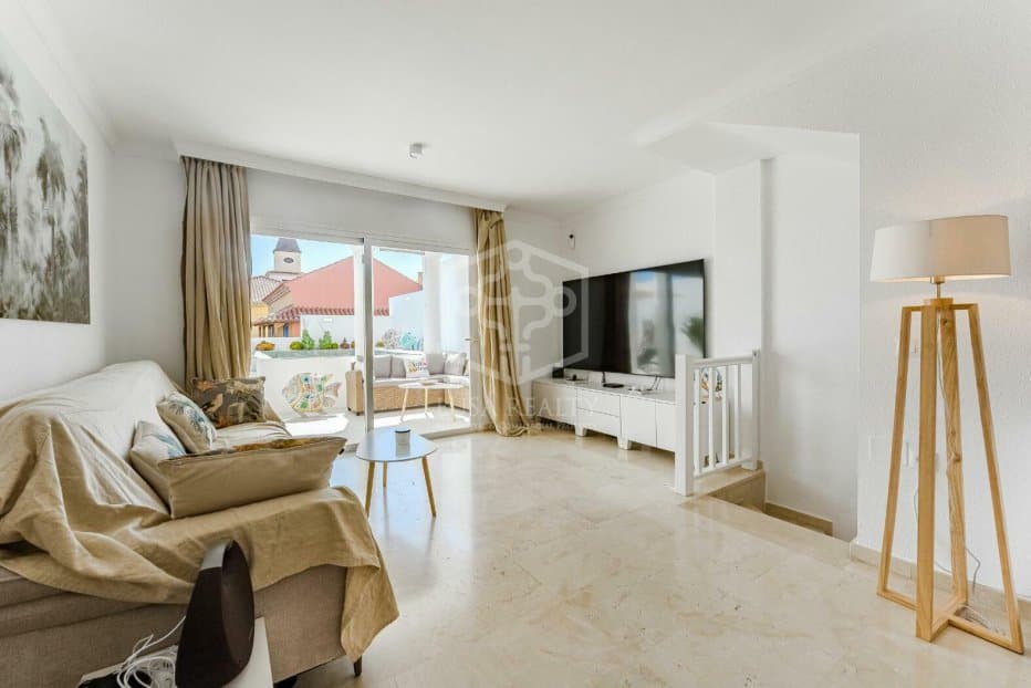 Villa in Adeje, Tenerife, Spain 3 bedrooms, 294 sq.m. No. 133240