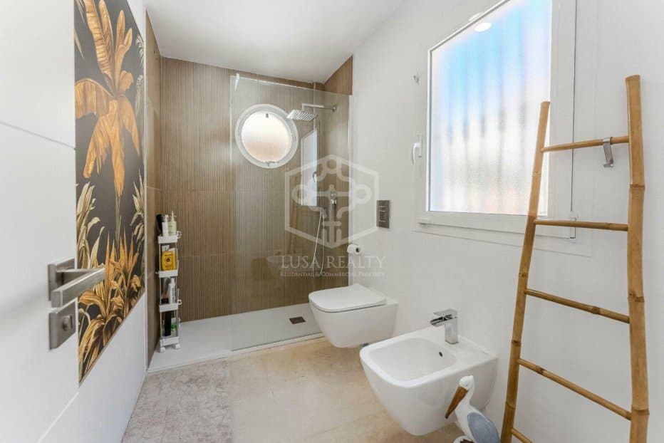 Villa in Adeje, Tenerife, Spain 3 bedrooms, 294 sq.m. No. 133240