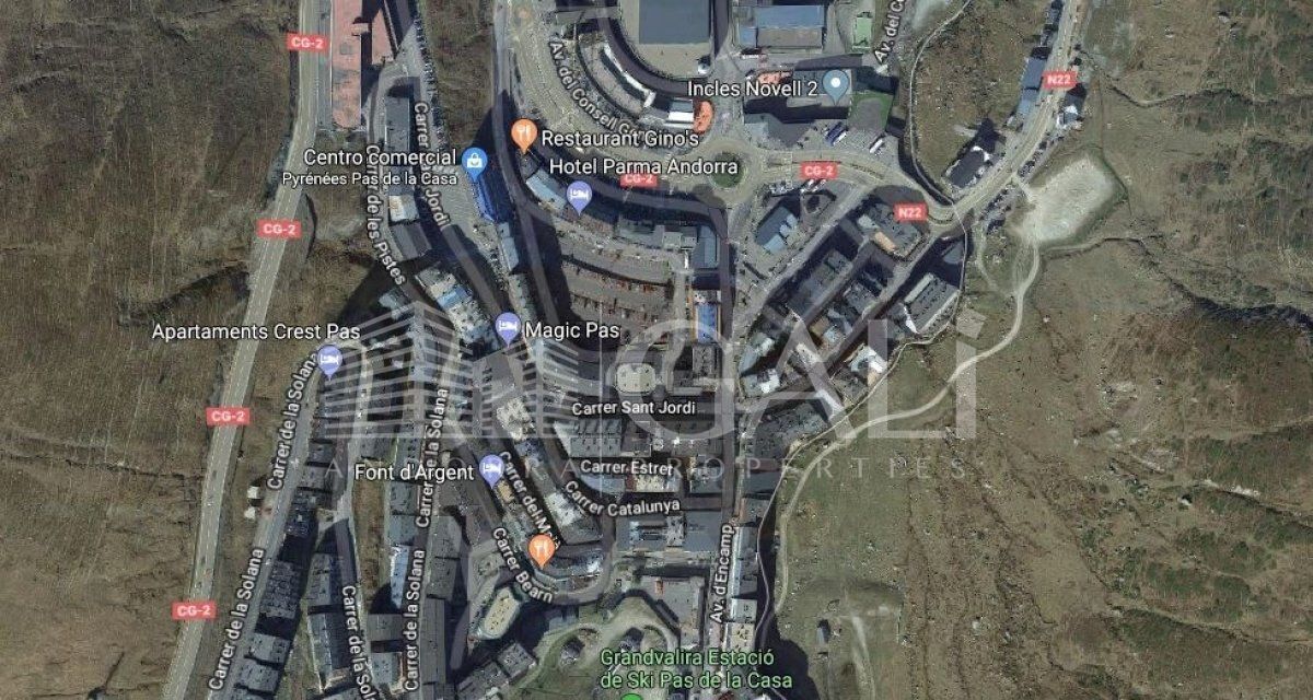 Commercial property à Principado De Andorra (Ninguna Poblacion Tiene C.P.), Lleida, Espagne 118 m2 No. 156762
