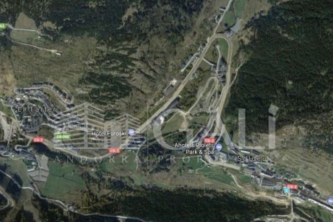 Land plot à Principado De Andorra (Ninguna Poblacion Tiene C.P.), Lleida, Espagne 13456 m2 No. 156760