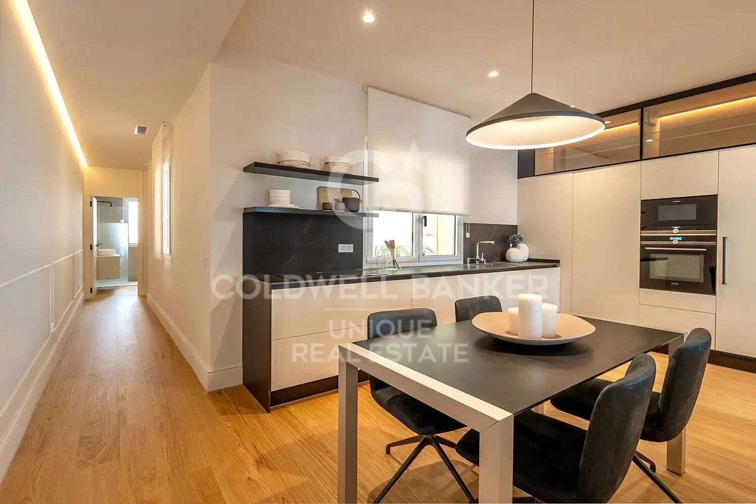 Apartment à Madrid, Espagne 1 chambre, 104 m2 No. 156765