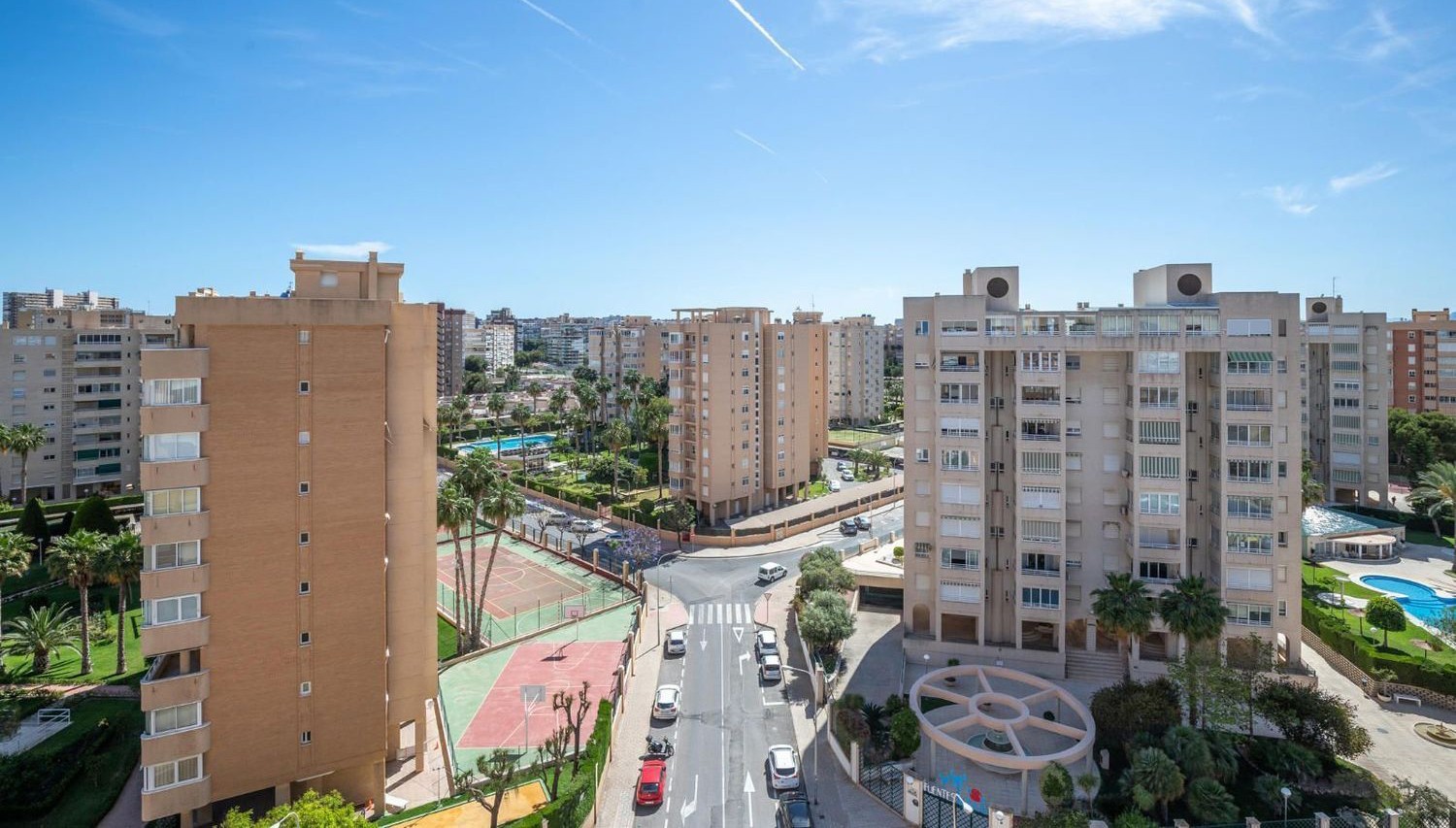 Apartment in San Juan, Alicante, Spain 2 bedrooms, 69 sq.m. No. 138325